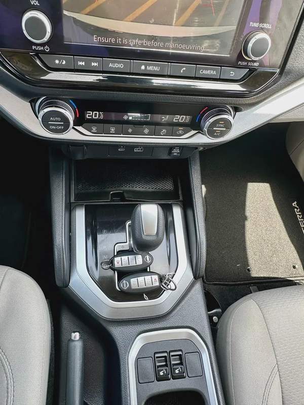 1270/- AED EMI 7-Seater 2023 Nissan Xterra Titanium 2.5L PUSH START || GCC Specs - Well Maintained