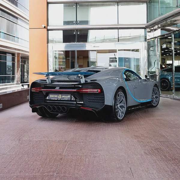 2019 BUGATTI CHIRON SPORT ( 110 Anniversary Edition) (1000KM) ( 4 years Warranty+Service Contract)