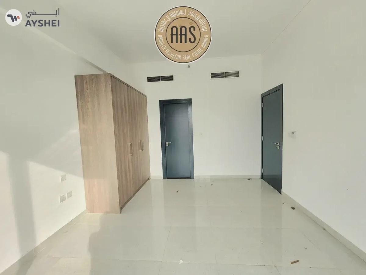 Like a brand new 1bhk // rent 78k // big size apartment // all amenities -2-2