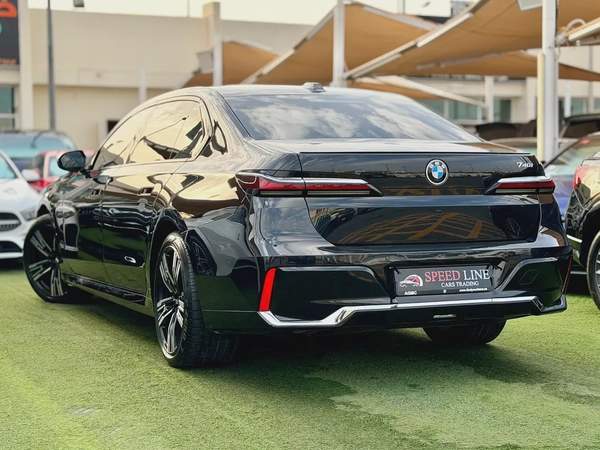 BMW 740i Master Class xDrive GCC Space Under warranty