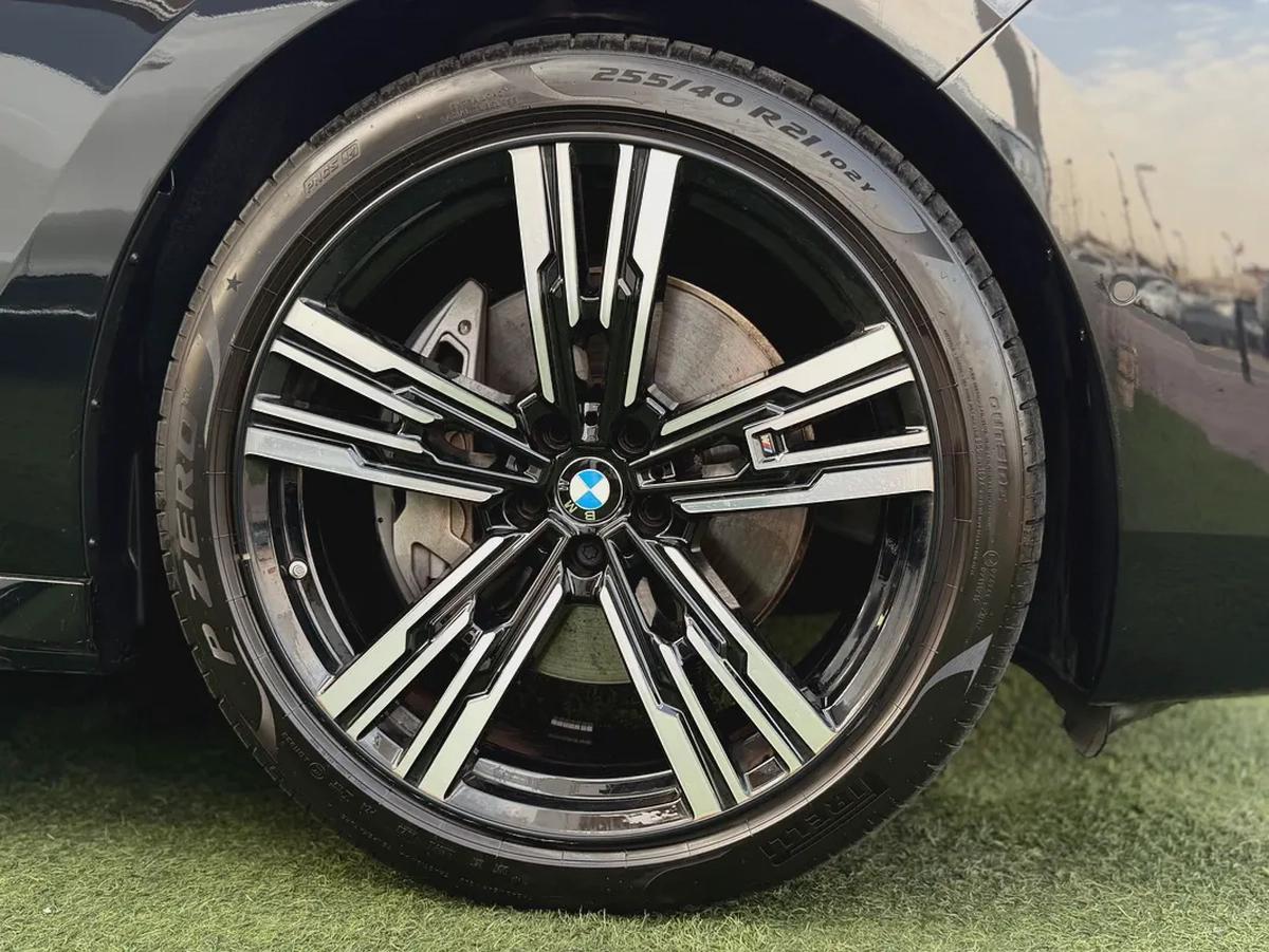 BMW 740i Master Class xDrive GCC Space Under warranty-17-17