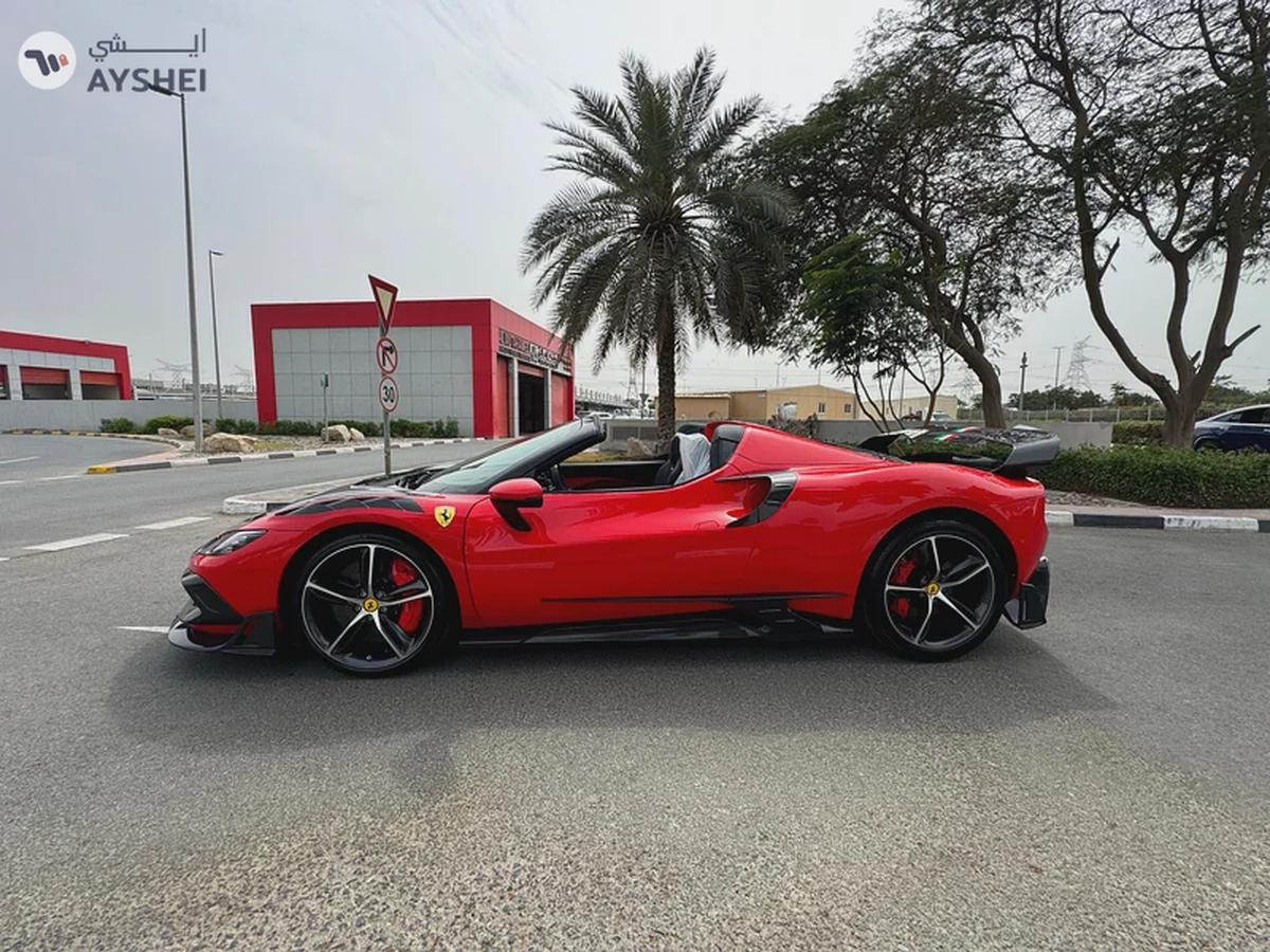 FERRARI GTS 296 3.0-litre twin-turbo V6,-4-4