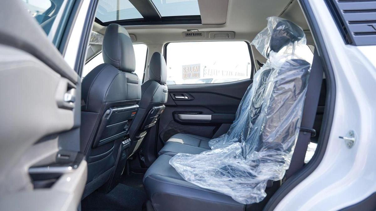 Mitsubishi Destinator Brand New 2026 Mitsubishi Destinator Premium (N-DEST-PREM-P-26) 1.5L 7-Seater SUV GCC – Export Only-9-9