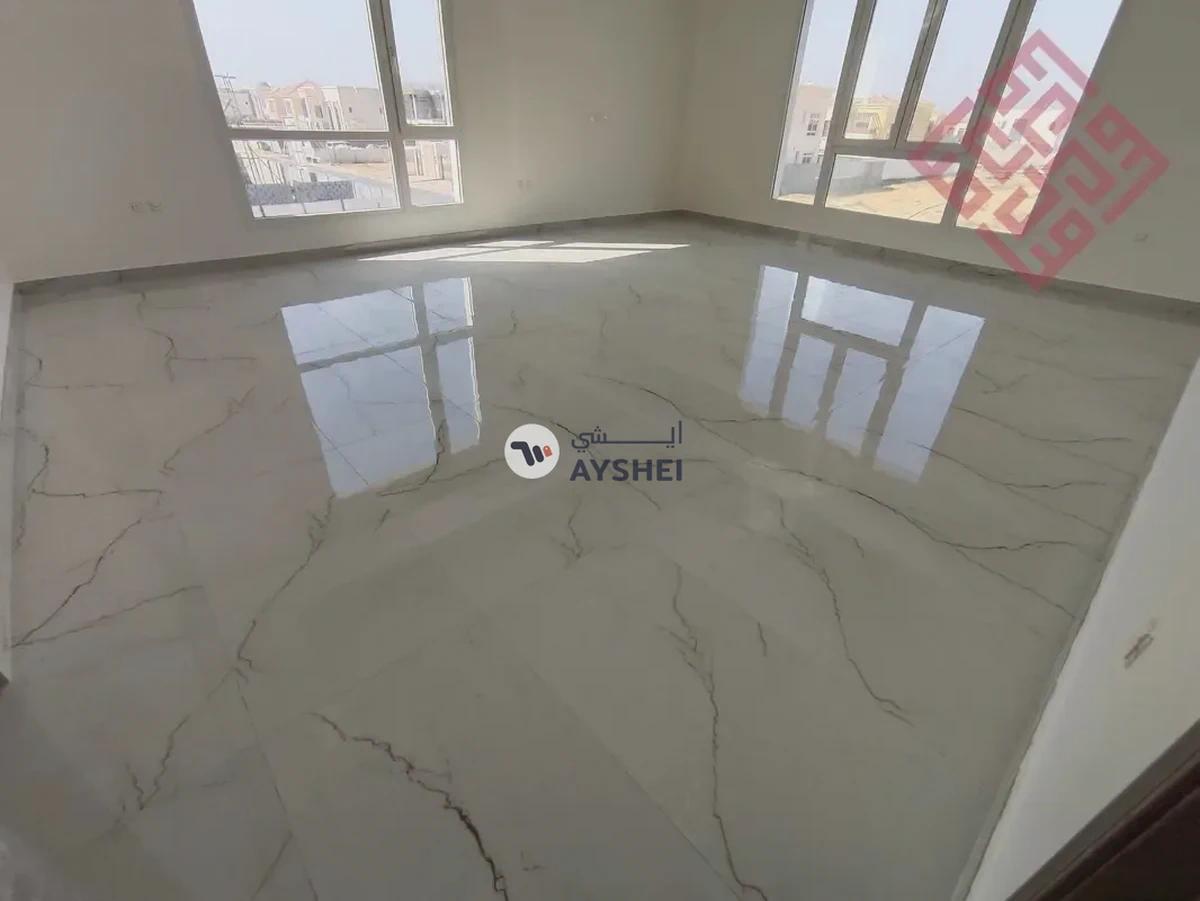 Brand New 6 bedroom villa available for sale in hoshi just 4.550M-8-8
