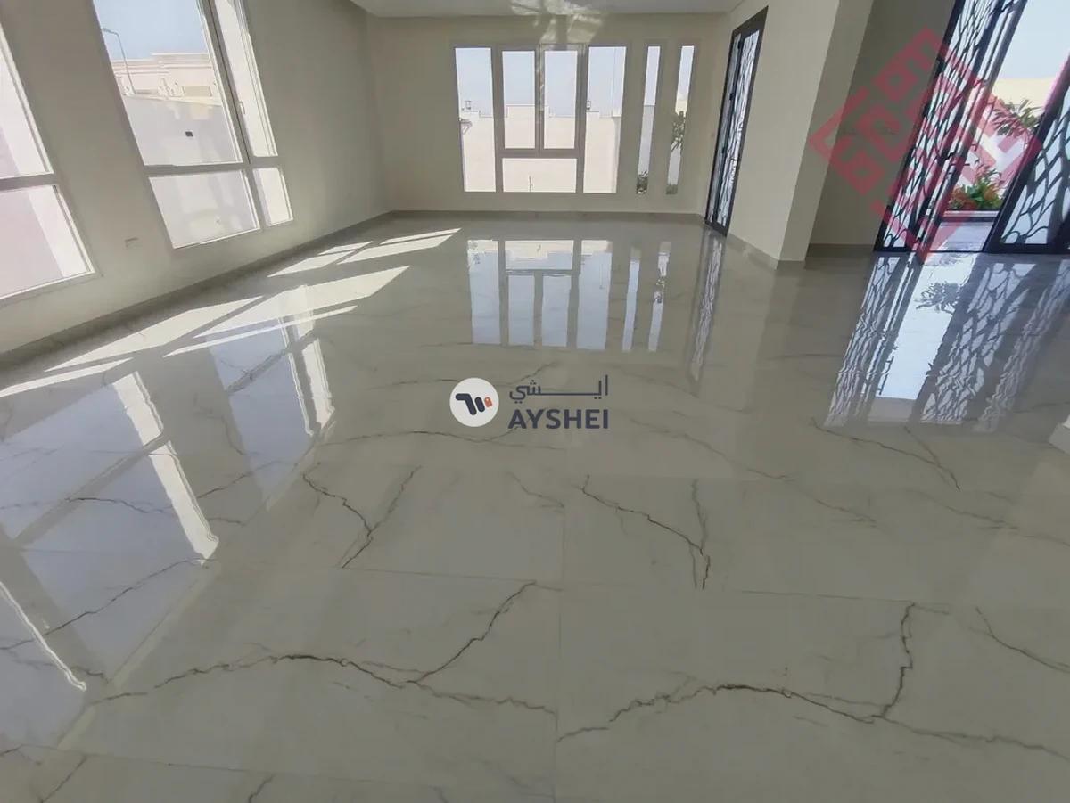 Brand New 6 bedroom villa available for sale in hoshi just 4.550M-10-10