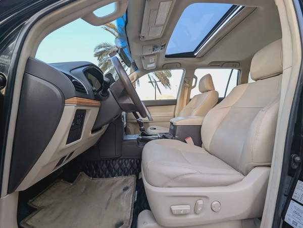 TOYOTA PRADO 2021 VXR ADVENTURE GCC V6 4.0L ACCIDENT FREE IN EXCELLENT CONDITION