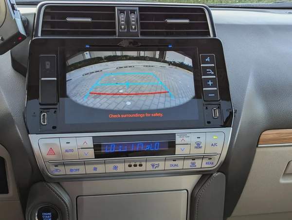 TOYOTA PRADO 2021 VXR ADVENTURE GCC V6 4.0L ACCIDENT FREE IN EXCELLENT CONDITION