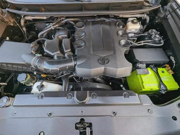 TOYOTA PRADO 2021 VXR ADVENTURE GCC V6 4.0L ACCIDENT FREE IN EXCELLENT CONDITION