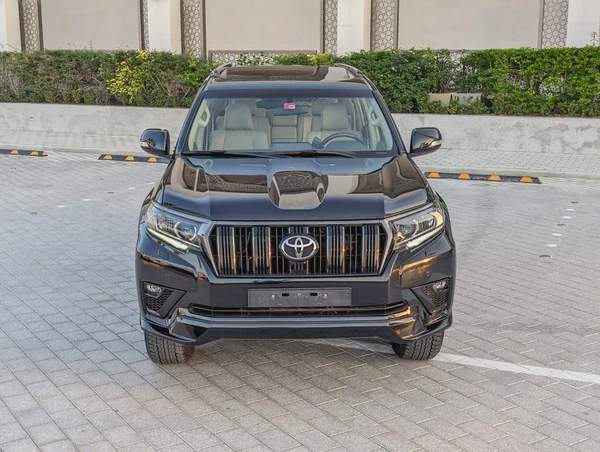TOYOTA PRADO 2021 VXR ADVENTURE GCC V6 4.0L ACCIDENT FREE IN EXCELLENT CONDITION