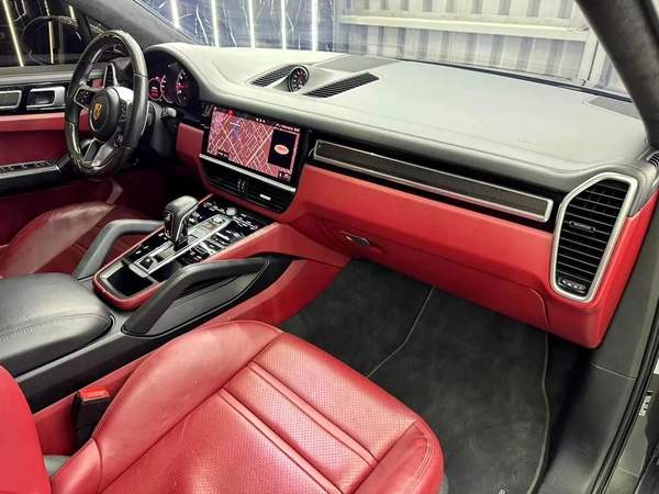 2021 Porsche Cayenne GTS | GCC | Excellent | Full Service History
