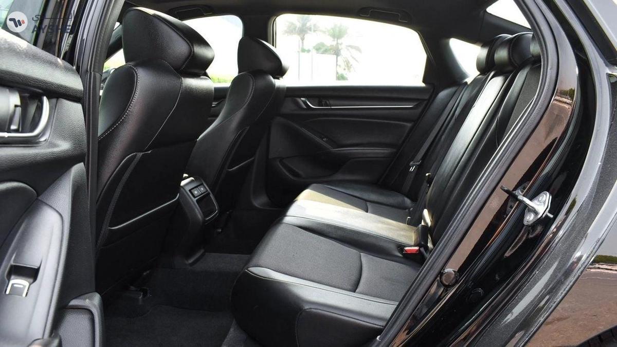 Honda Accord Sport 1.5L-6-6