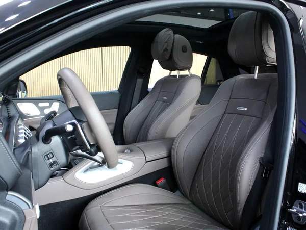 2025 Mercedes-Benz GLE 53 AMG 4Matic Plus - Like New!