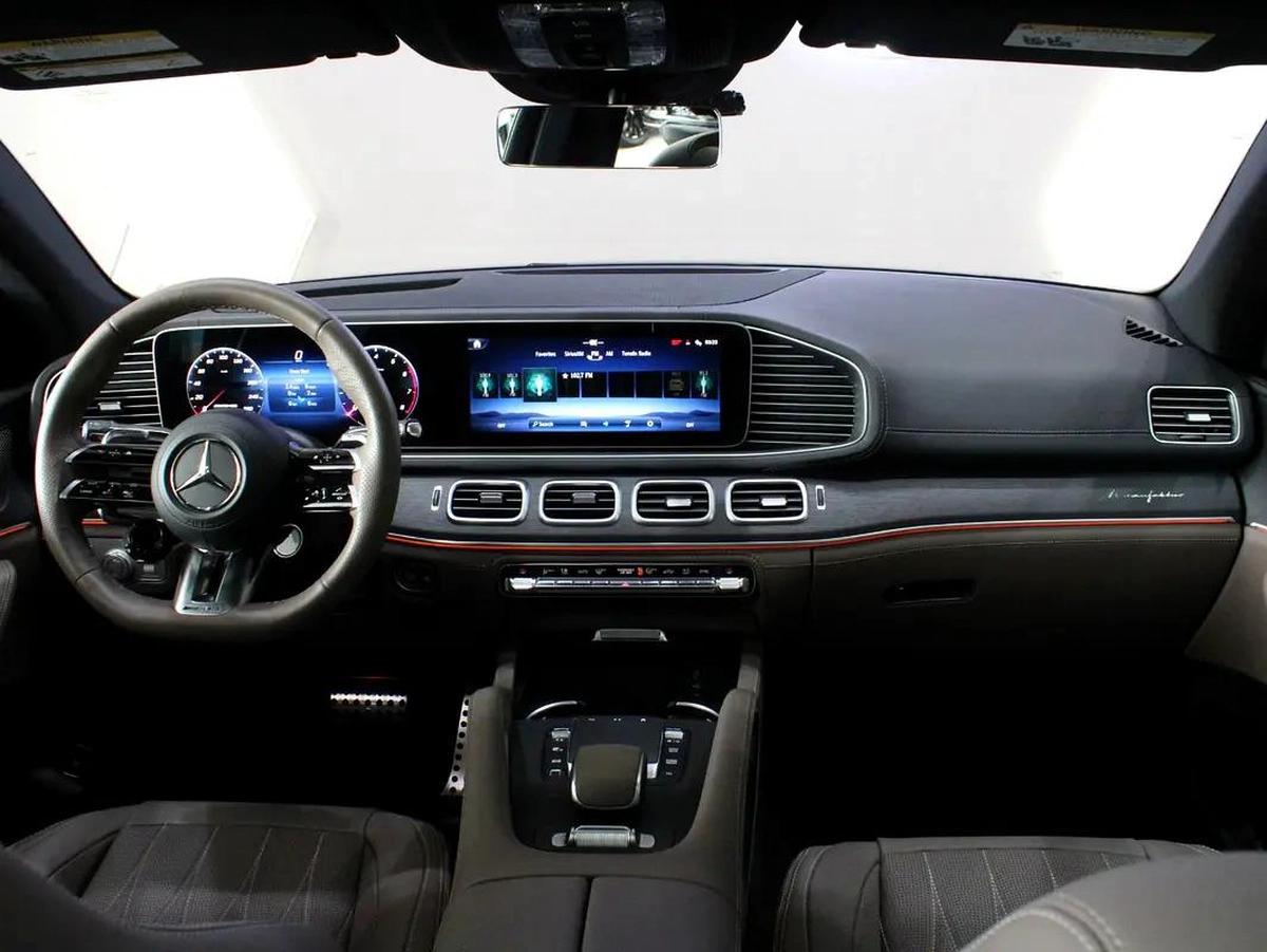 2025 Mercedes-Benz GLE 53 AMG 4Matic Plus - Like New!-18-18