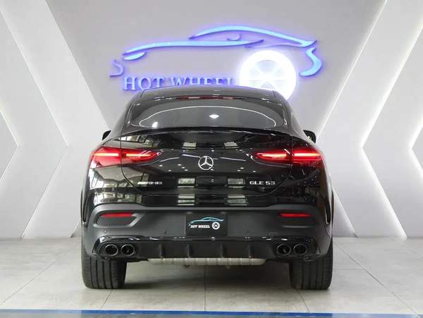 2025 Mercedes-Benz GLE 53 AMG 4Matic Plus - Like New!