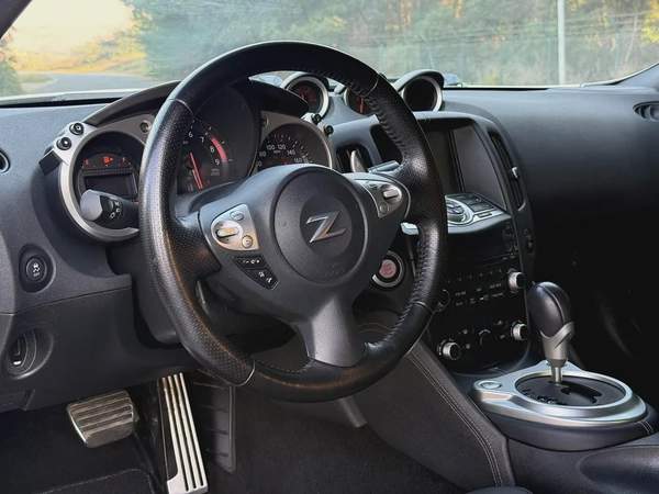 نيسان Z موديل 2019