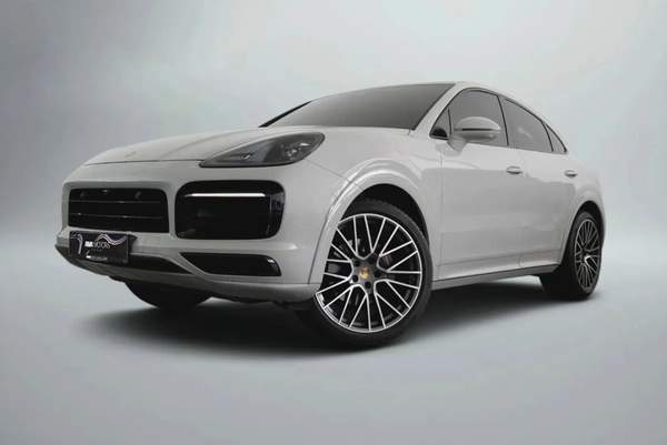 2022 Porsche Cayenne Coupe Platinum / Porsche Warranty / Full Service History