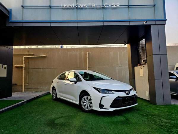 Toyota Corolla XLI GCC 1.6L/ LOW MILEAGE/ CRUISE CONTROL/ FUTTAIM CAR