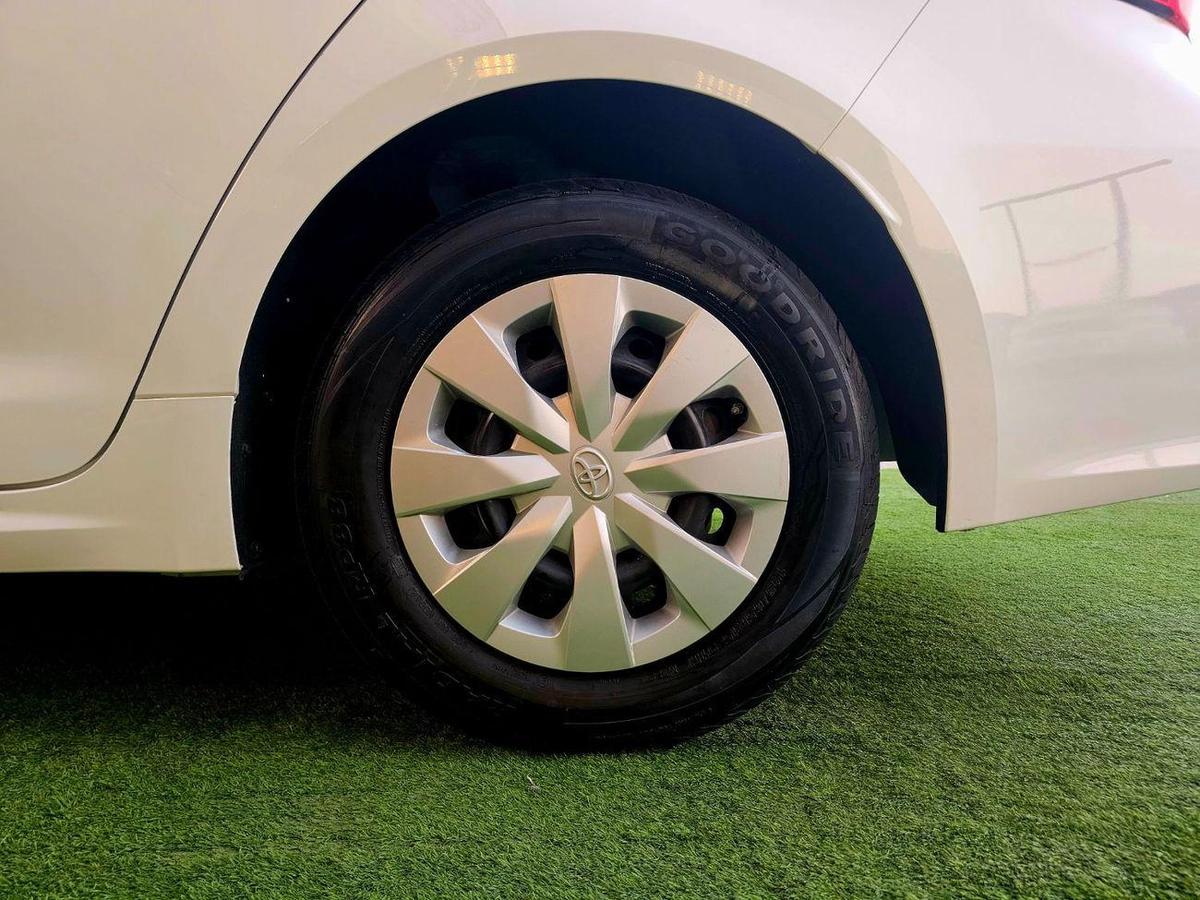 Toyota Corolla XLI GCC 1.6L/ LOW MILEAGE/ CRUISE CONTROL/ FUTTAIM CAR-7-7