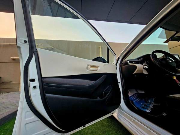 Toyota Corolla XLI GCC 1.6L/ LOW MILEAGE/ CRUISE CONTROL/ FUTTAIM CAR