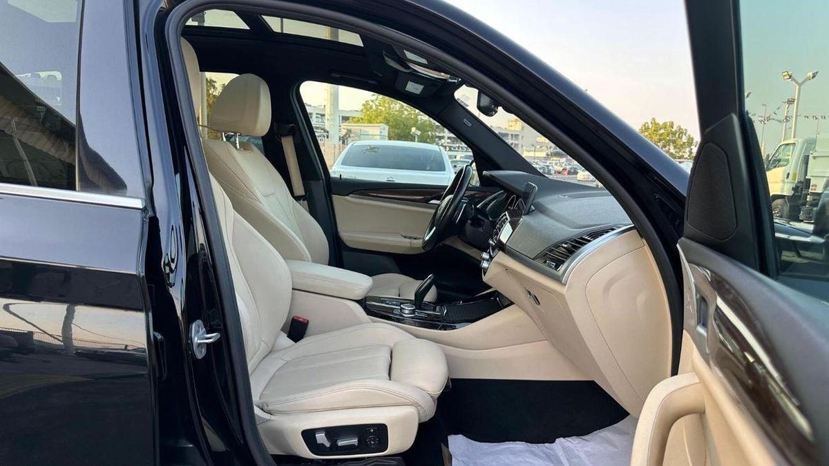 BMW X3 xDrive 30i Exclusive 2.0L-6-6