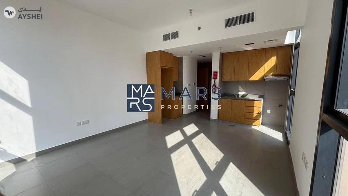 Modern & Cozy Studio, Perfect for City Life!-8-8