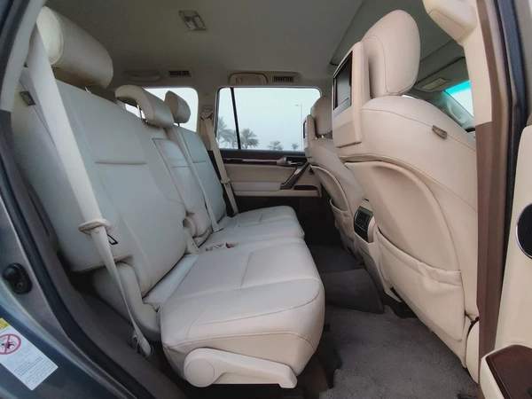 Lexus GX 460 2012 GCC Immaculate Condition Full Option Low KM Car Perfect For Family Use