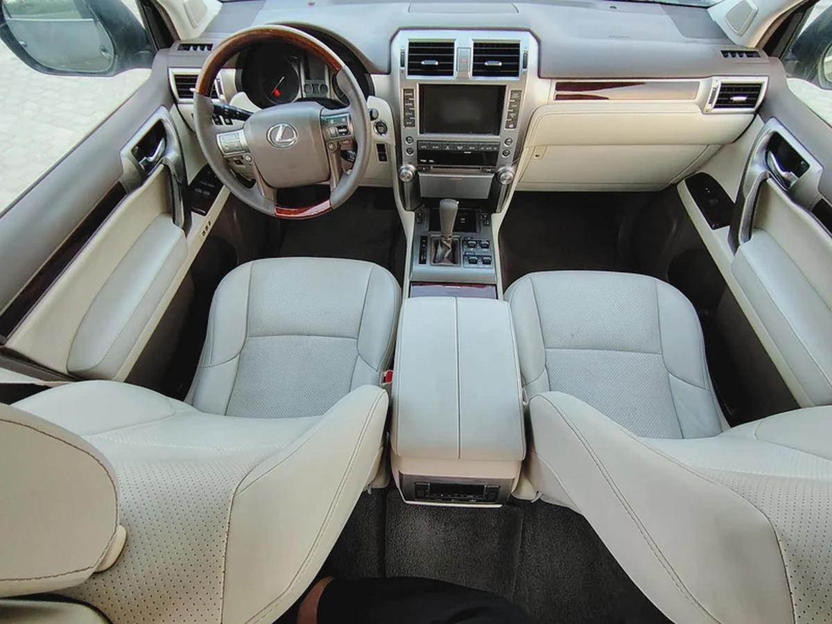 Lexus GX 460 2012 GCC Immaculate Condition Full Option Low KM Car Perfect For Family Use-13-13