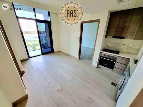 Reasonably priced 2BHK • Chiller Free • Available on high Floor • Rent 100k 04 Cheques
