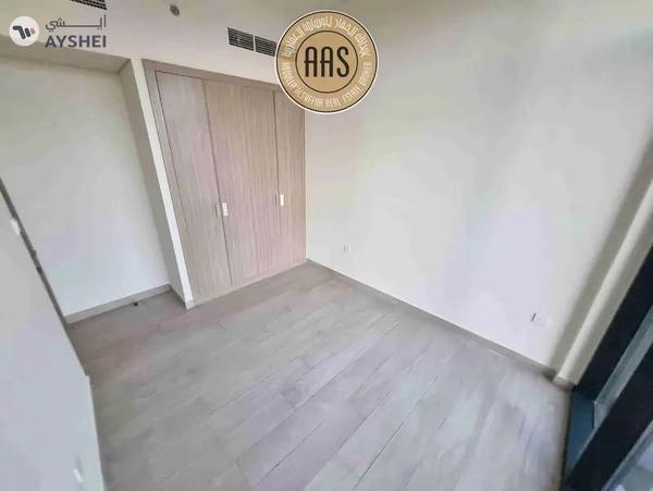 Reasonably priced 2BHK • Chiller Free • Available on high Floor • Rent 100k 04 Cheques