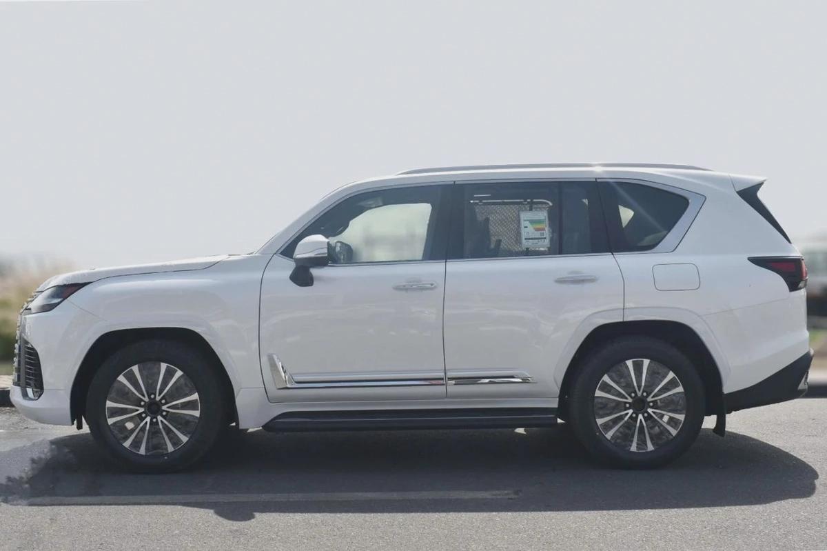 Lexus LX 700h LEXUX-LX700H 3.5L HEV URBAN 20' ALY, HUD, 7 STR, W/RSE. ML25-4-4