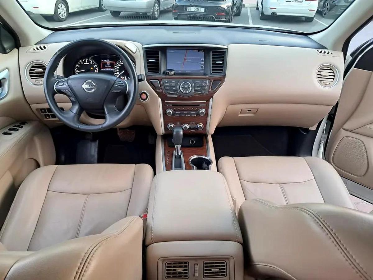 Nissan Pathfinder SV Midnight Black Edition2019 - GCC Specs - Well Maintained-5-5