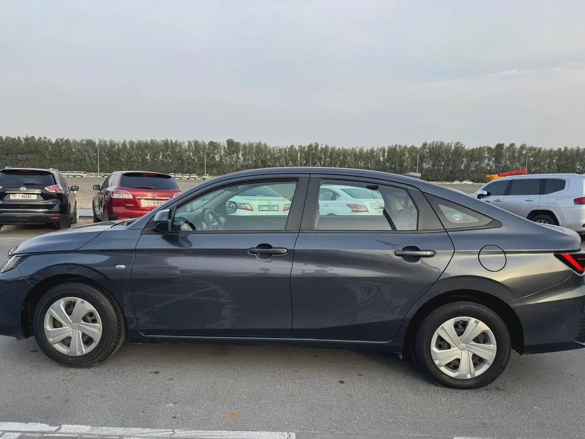 2023 Toyota Yaris SE - GCC Specs - Like New!-1-1