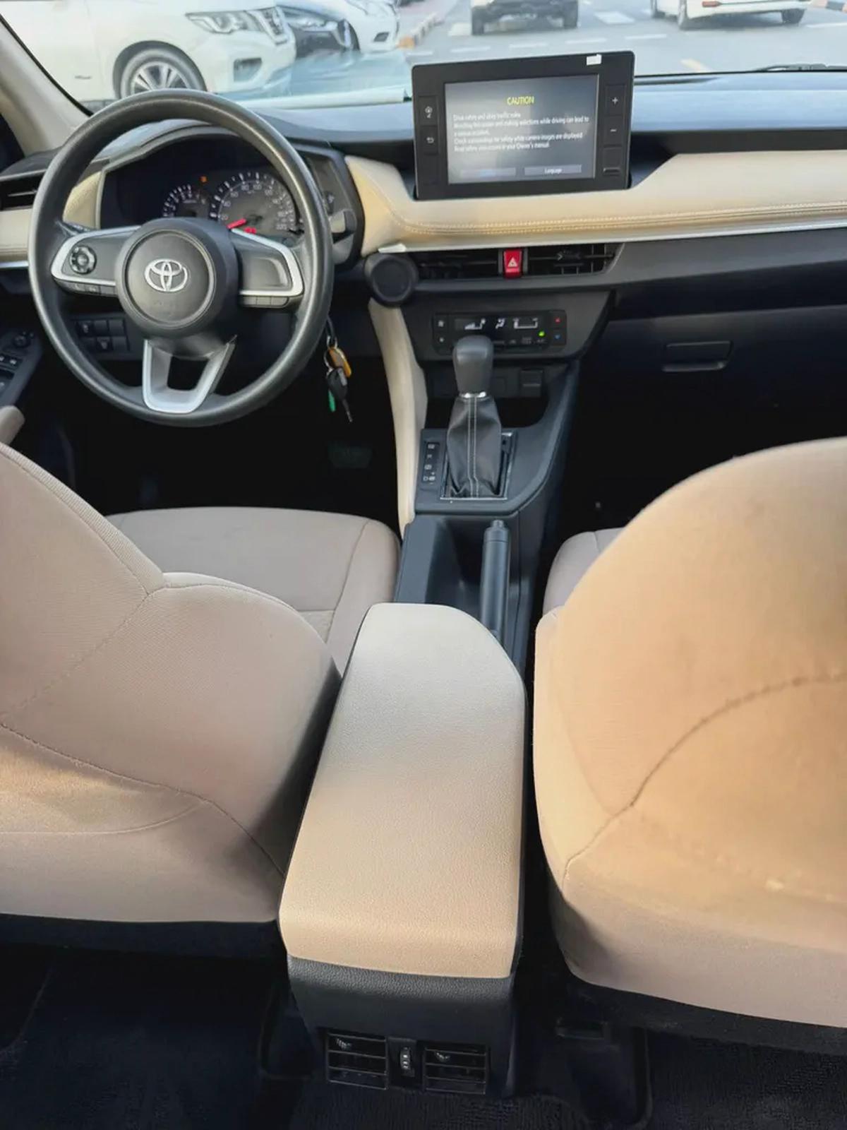 2023 Toyota Yaris SE - GCC Specs - Like New!-12-12