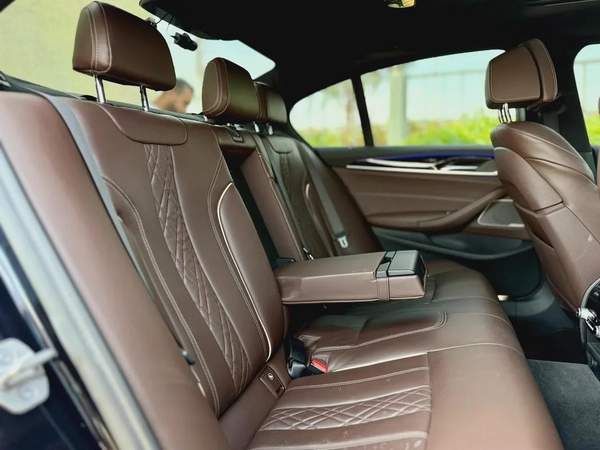 1,904 AED Monthly II BMW 530i II 0% Down Payment II Still Under Warranty to 2027