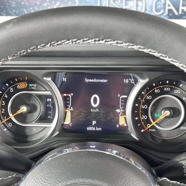 Jeep Wrangler Sahara