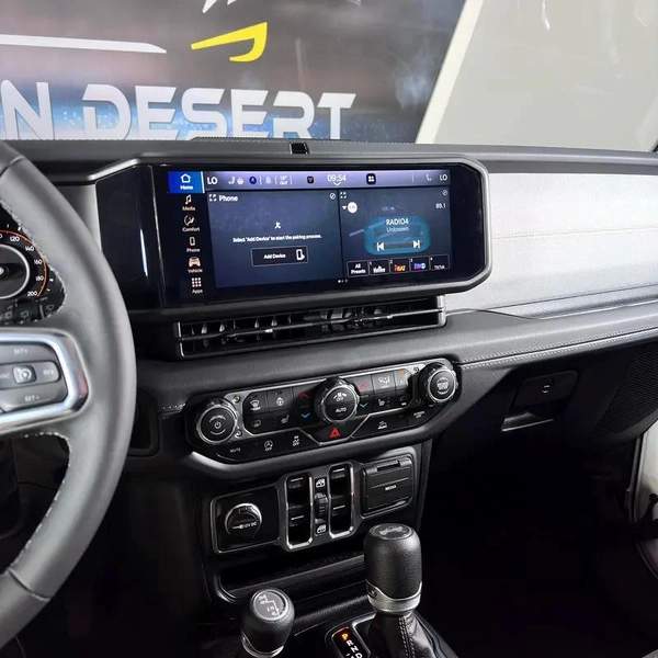 Jeep Wrangler Sahara