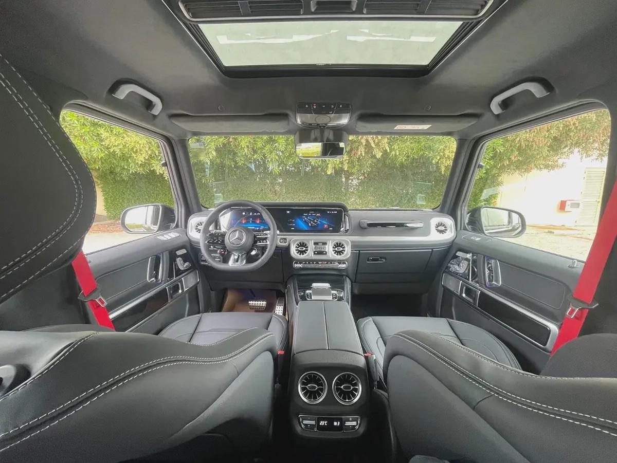 Mercedes-Benz • G-Class • G 63 AMG-8-8