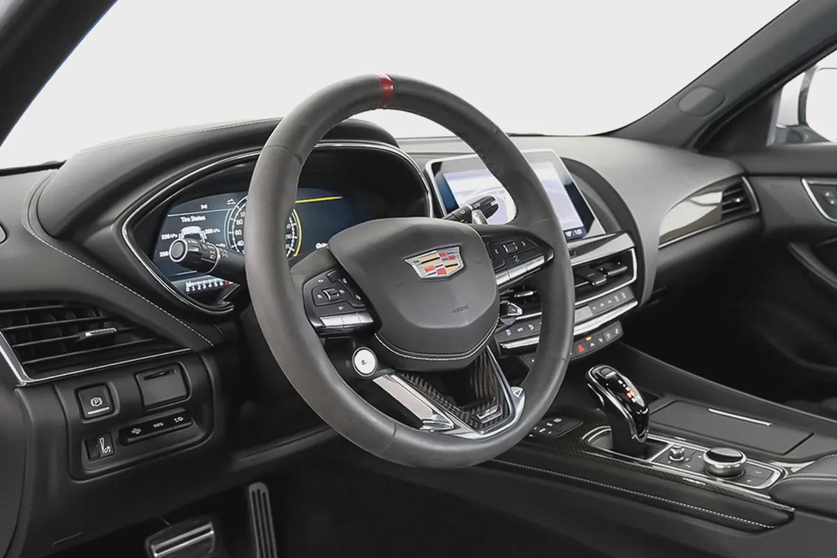 6,378 AED / 60 months / 0% DP | 2022 Cadillac CT5-V Blackwing / Agency Warranty Service Contra-6-6