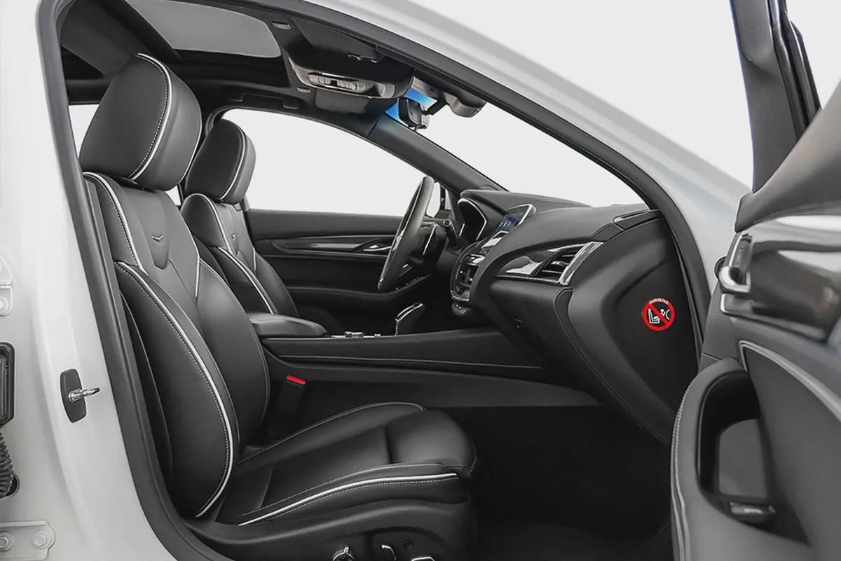 6,378 AED / 60 months / 0% DP | 2022 Cadillac CT5-V Blackwing / Agency Warranty Service Contra-7-7