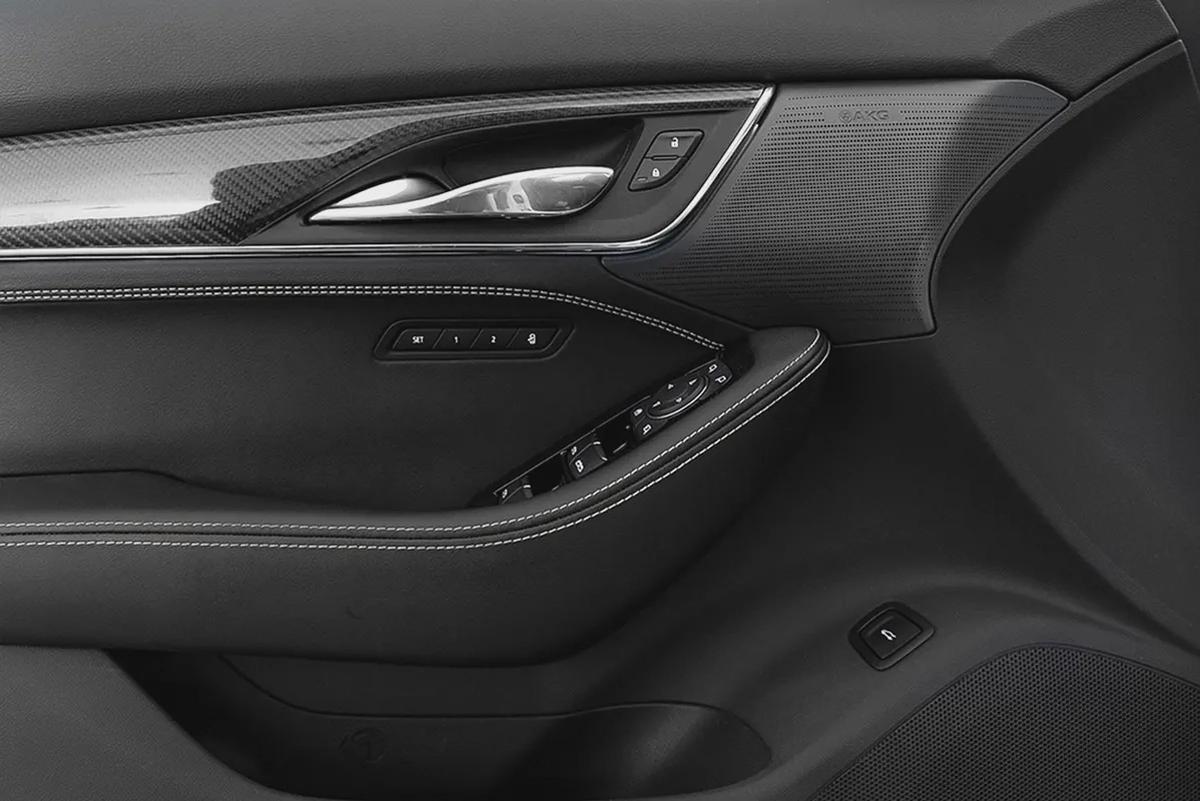 6,378 AED / 60 months / 0% DP | 2022 Cadillac CT5-V Blackwing / Agency Warranty Service Contra-9-9