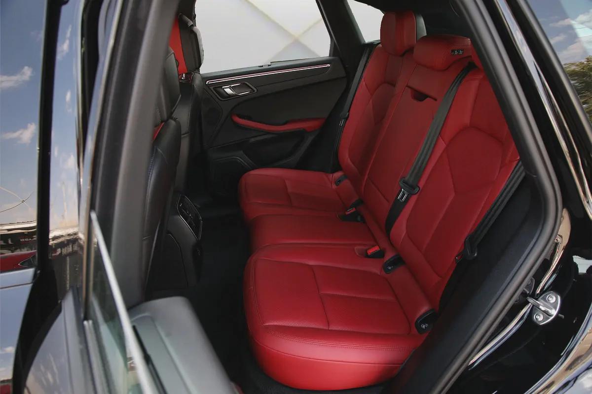 PORSCHE MACAN 2021 - GCC - FULLY LOADED - AMAZING CONDITION-18-18