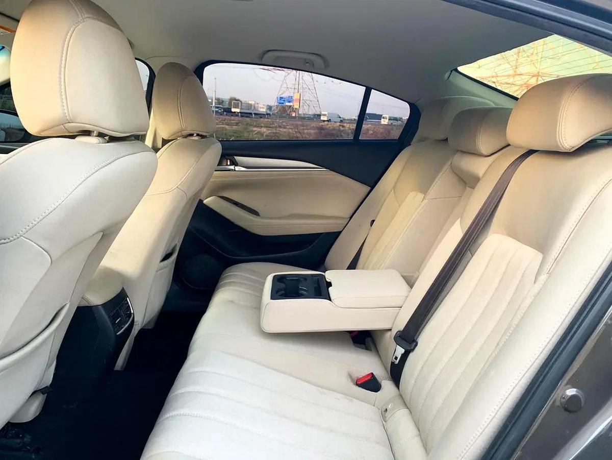 Mazda 6 S Grade-4-4