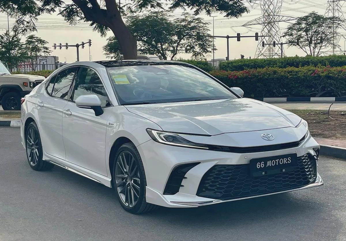 2024 Toyota Camry Hybrid 2.5L – Power, comfort, and efficiency in one perfect sedan-0-0