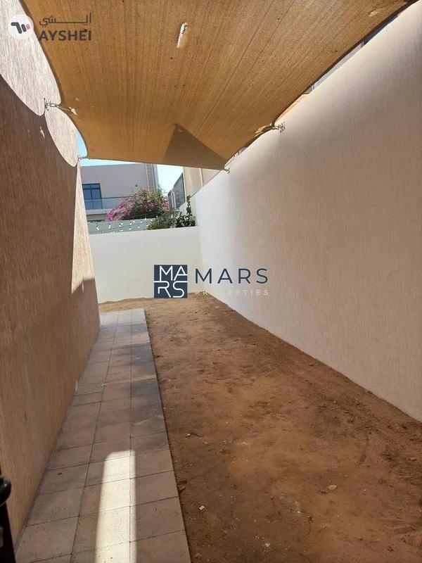 🌟2BHK Corner 🌟 Bigger Layout 🌟 | 2 Master Rooms 🛏️ | In Community🌟