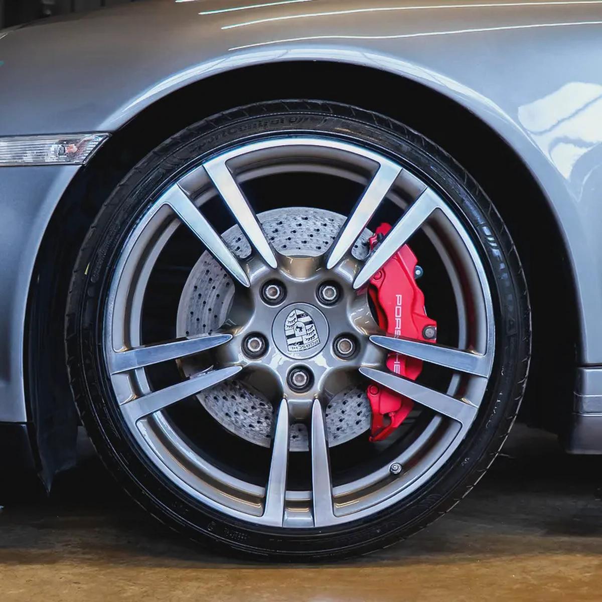 299,950 AED • Porsche 911 Turbo • 1 Year Warranty • Full Agency Service History-6-6