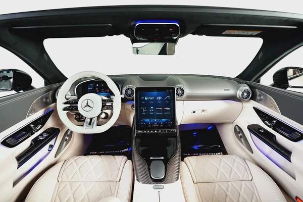 Mercedes Benz SL 63 AMG 4 MATIC Plus-Low Mileage-Exclusive Color-AMG Driver Performance Pack