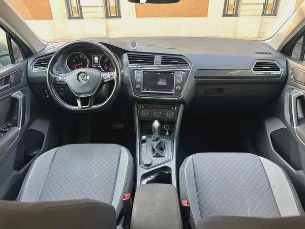 VOLKSWAGEN TIGUAN SE 2.0 TFSI - GCC SPECS - ACCIDENT FREE - FULL SERVICE HISTORY -