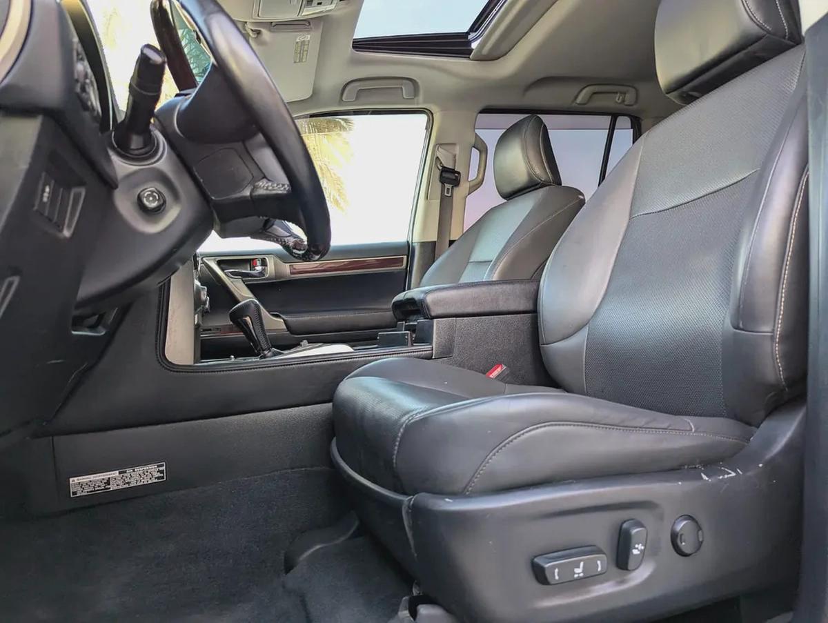 LEXUS GX460 2016 FULL OPTION IN EXCELLENT CONDITION-6-6