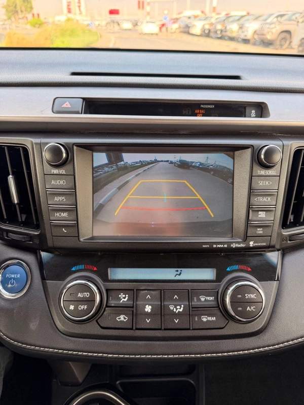 Toyota RAV4 Hybrid Limited 2.5L full option