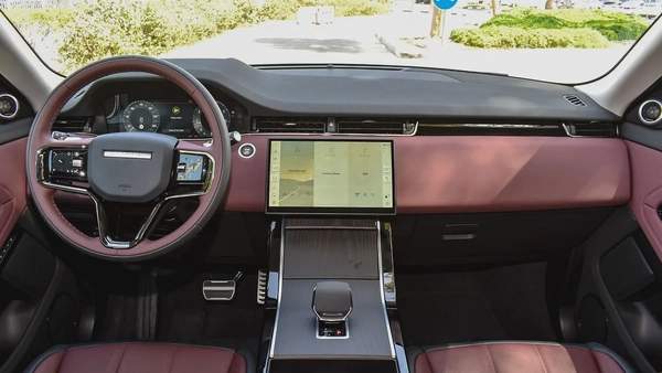 RANGE ROVER EVOQUE SE P250 DYNAMIC 2025!! FIVE YEARS WARRANTY!! THREE YEARS SERVICE CONTRACT